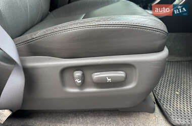 Внедорожник / Кроссовер Toyota Land Cruiser Prado 2008 в 