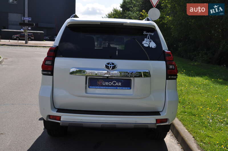 Внедорожник / Кроссовер Toyota Land Cruiser Prado 2019 в Киеве