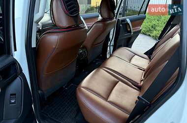 Внедорожник / Кроссовер Toyota Land Cruiser Prado 2014 в 