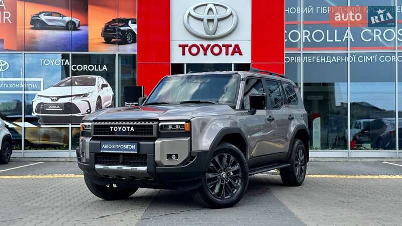Toyota Land Cruiser Prado 2024