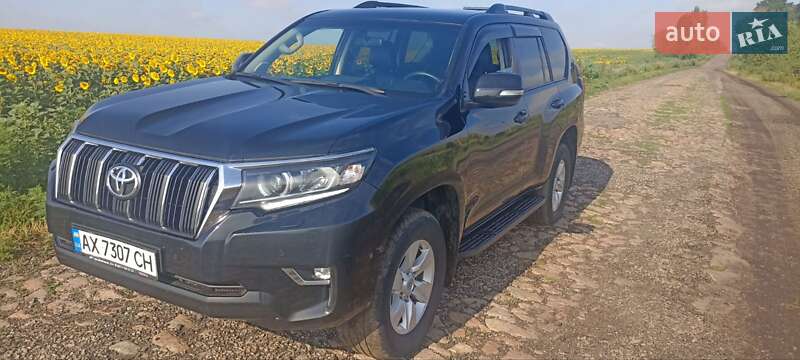 Toyota Land Cruiser Prado 2019