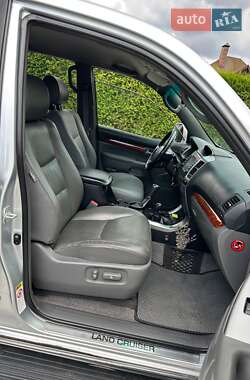 Внедорожник / Кроссовер Toyota Land Cruiser Prado 2007 в 