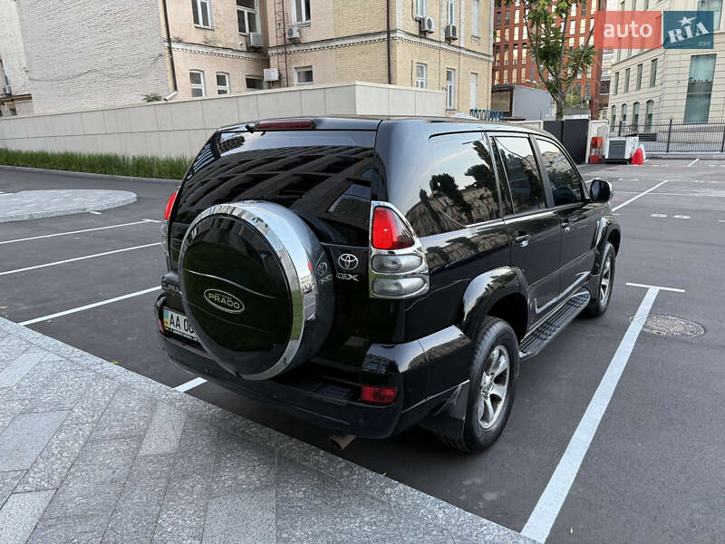 Позашляховик / Кросовер Toyota Land Cruiser Prado 2004 в Києві