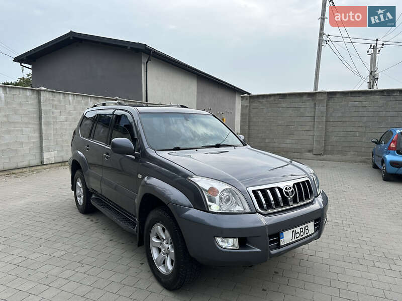 Toyota Land Cruiser Prado 2005