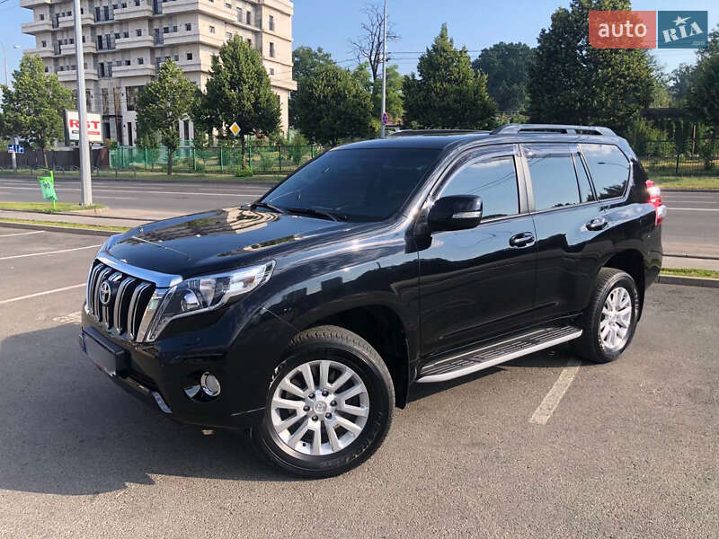 Toyota Land Cruiser Prado 2014