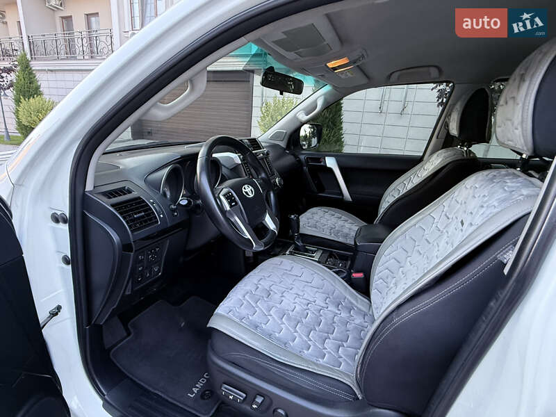Внедорожник / Кроссовер Toyota Land Cruiser Prado 2014 в Одессе