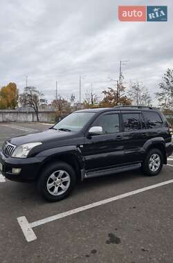 Внедорожник / Кроссовер Toyota Land Cruiser Prado 2005 в  фото 9 Внедорожник / Кроссовер Toyota Land Cruiser Prado 2005 в