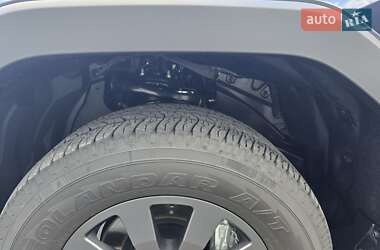 Позашляховик / Кросовер Toyota Land Cruiser Prado 2025 в 