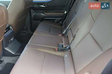 Позашляховик / Кросовер Toyota Land Cruiser Prado 2025 в 