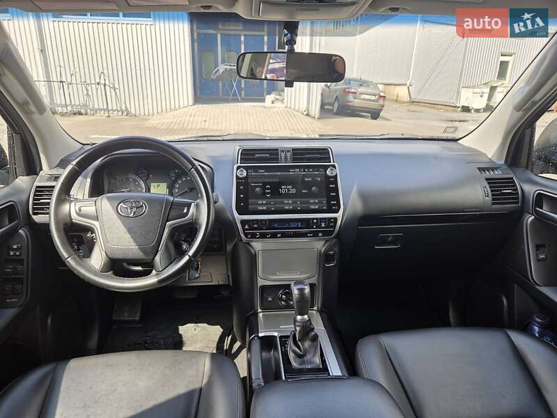 Позашляховик / Кросовер Toyota Land Cruiser Prado 2019 в Хмельницькому фото 5 Позашляховик / Кросовер Toyota Land Cruiser Prado 2019 в Хмельницькому