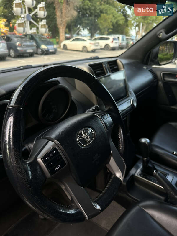 Внедорожник / Кроссовер Toyota Land Cruiser Prado 2010 в Одессе фото 10 Внедорожник / Кроссовер Toyota Land Cruiser Prado 2010 в Одессе