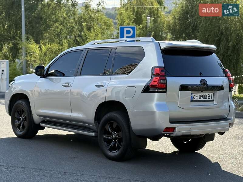 Внедорожник / Кроссовер Toyota Land Cruiser Prado 2019 в Днепре фото 10 Внедорожник / Кроссовер Toyota Land Cruiser Prado 2019 в Днепре