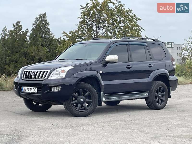 Внедорожник / Кроссовер Toyota Land Cruiser Prado 2005 в Днепре