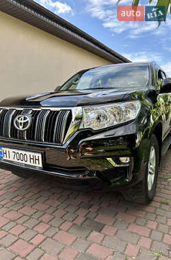 Позашляховик / Кросовер Toyota Land Cruiser Prado 2019 в Полтаві