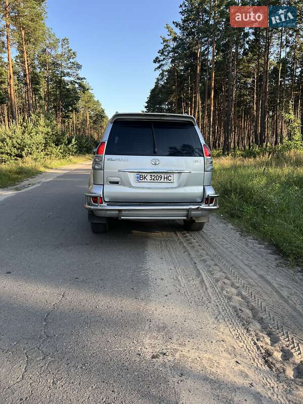 Внедорожник / Кроссовер Toyota Land Cruiser Prado 2006 в Ровно фото 5 Внедорожник / Кроссовер Toyota Land Cruiser Prado 2006 в Ровно