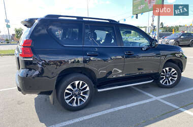 Внедорожник / Кроссовер Toyota Land Cruiser Prado 2022 в Киеве