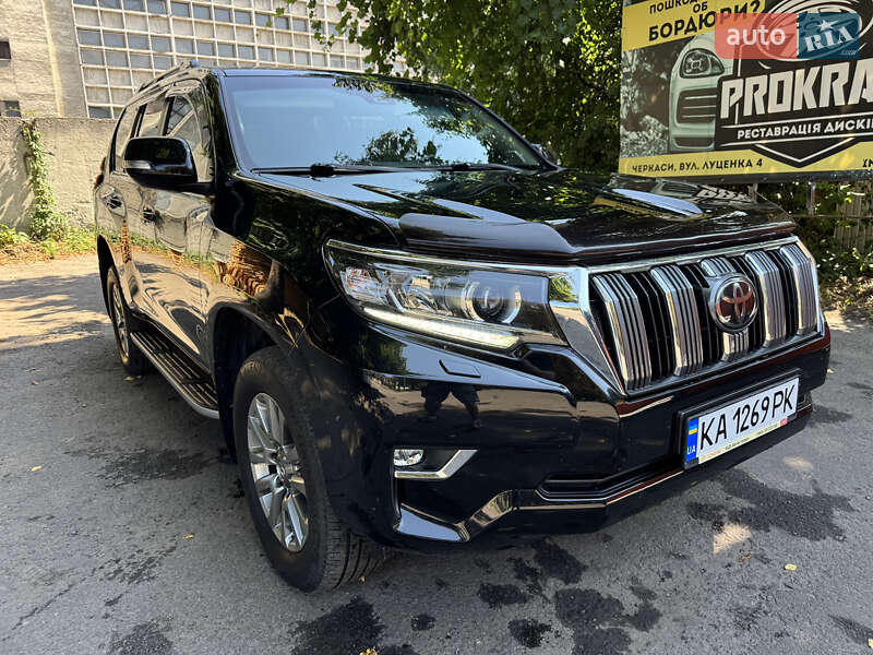 Toyota Land Cruiser Prado 2017