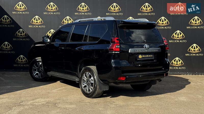 Позашляховик / Кросовер Toyota Land Cruiser Prado 2018 в Києві