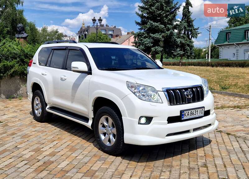 Toyota Land Cruiser Prado 2012
