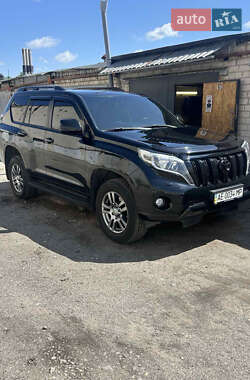 Внедорожник / Кроссовер Toyota Land Cruiser Prado 2010 в Днепре