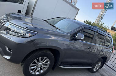 Внедорожник / Кроссовер Toyota Land Cruiser Prado 2019 в Киеве