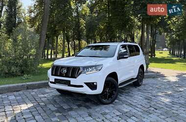 Позашляховик / Кросовер Toyota Land Cruiser Prado 2021 в Києві