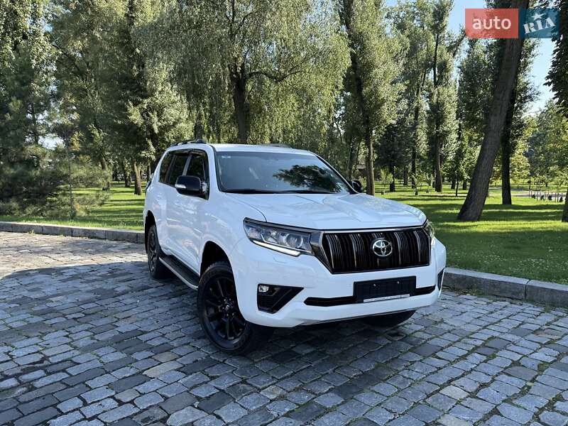Внедорожник / Кроссовер Toyota Land Cruiser Prado 2021 в Киеве фото 16 Внедорожник / Кроссовер Toyota Land Cruiser Prado 2021 в Киеве