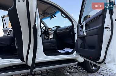 Внедорожник / Кроссовер Toyota Land Cruiser Prado 2021 в 