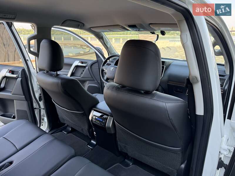 Внедорожник / Кроссовер Toyota Land Cruiser Prado 2021 в Киеве фото 115 Внедорожник / Кроссовер Toyota Land Cruiser Prado 2021 в Киеве
