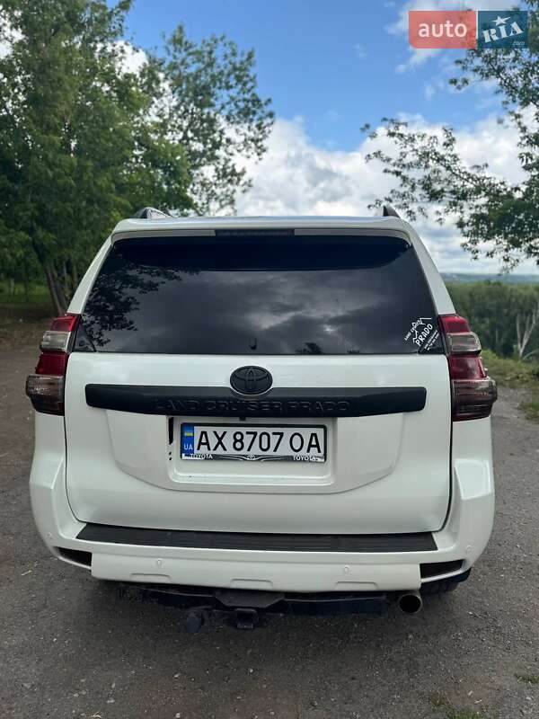 Позашляховик / Кросовер Toyota Land Cruiser Prado 2013 в Харкові фото 26 Позашляховик / Кросовер Toyota Land Cruiser Prado 2013 в Харкові