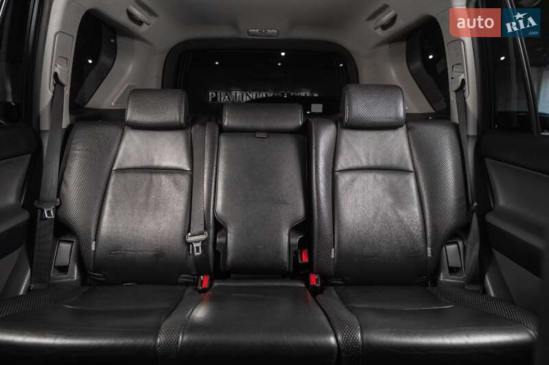 Внедорожник / Кроссовер Toyota Land Cruiser Prado 2010 в Одессе