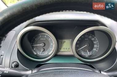 Внедорожник / Кроссовер Toyota Land Cruiser Prado 2012 в 
