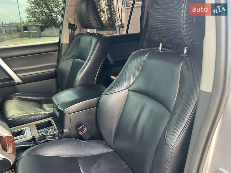 Внедорожник / Кроссовер Toyota Land Cruiser Prado 2010 в Запорожье фото 25 Внедорожник / Кроссовер Toyota Land Cruiser Prado 2010 в Запорожье