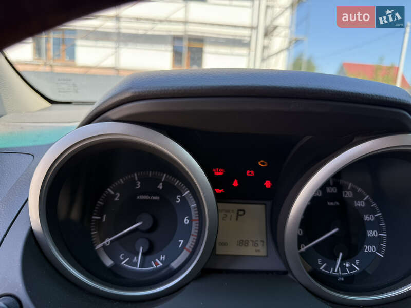 Внедорожник / Кроссовер Toyota Land Cruiser Prado 2010 в Каменец-Подольском