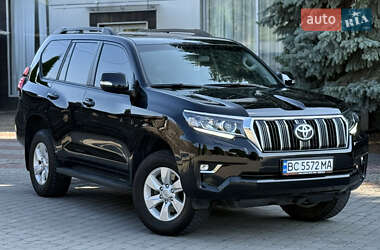 Внедорожник / Кроссовер Toyota Land Cruiser Prado 2019 в 