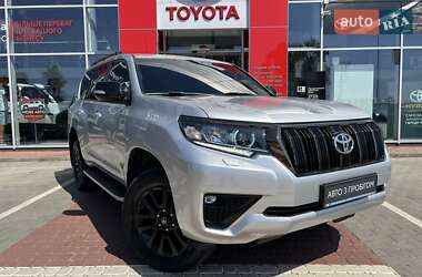 Внедорожник / Кроссовер Toyota Land Cruiser Prado 2022 в 