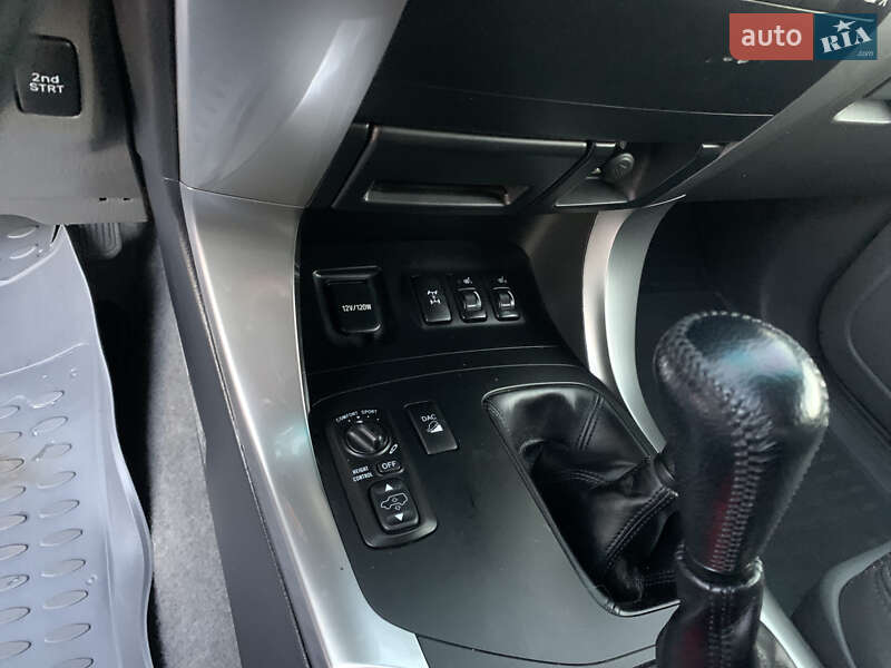 Внедорожник / Кроссовер Toyota Land Cruiser Prado 2008 в Шостке