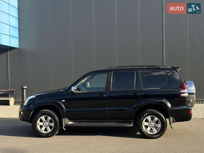 Позашляховик / Кросовер Toyota Land Cruiser Prado 2006 в Києві