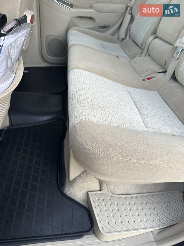 Позашляховик / Кросовер Toyota Land Cruiser Prado 2006 в Києві