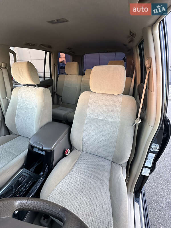 Позашляховик / Кросовер Toyota Land Cruiser Prado 2006 в Києві