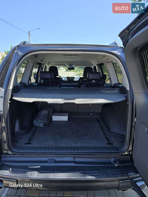 Внедорожник / Кроссовер Toyota Land Cruiser Prado 2011 в Измаиле