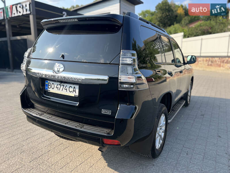 Внедорожник / Кроссовер Toyota Land Cruiser Prado 2017 в Львове