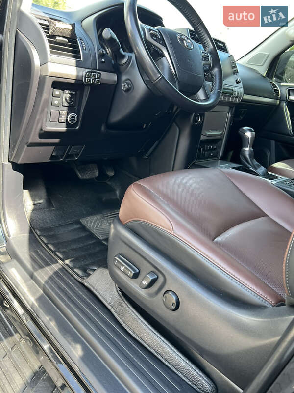 Внедорожник / Кроссовер Toyota Land Cruiser Prado 2021 в Житомире фото 23 Внедорожник / Кроссовер Toyota Land Cruiser Prado 2021 в Житомире