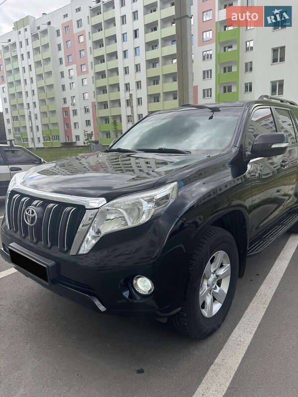 Внедорожник / Кроссовер Toyota Land Cruiser Prado 2017 в Харькове фото 5 Внедорожник / Кроссовер Toyota Land Cruiser Prado 2017 в Харькове