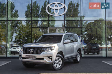 Внедорожник / Кроссовер Toyota Land Cruiser Prado 2019 в Днепре