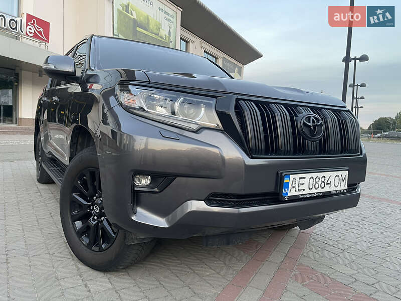 Внедорожник / Кроссовер Toyota Land Cruiser Prado 2020 в Днепре