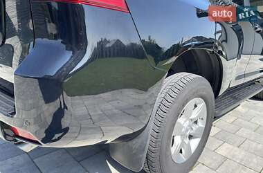 Внедорожник / Кроссовер Toyota Land Cruiser Prado 2016 в 