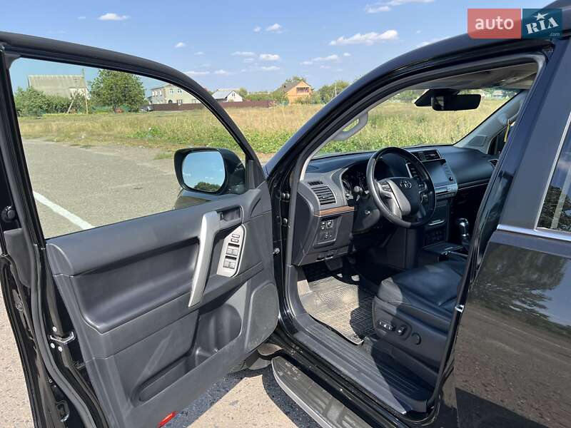 Внедорожник / Кроссовер Toyota Land Cruiser Prado 2022 в Полтаве фото 13 Внедорожник / Кроссовер Toyota Land Cruiser Prado 2022 в Полтаве