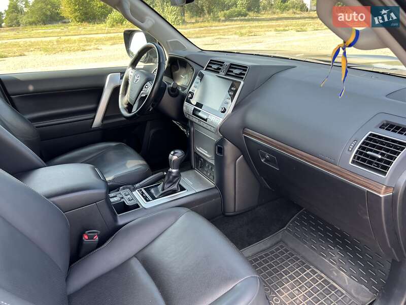 Внедорожник / Кроссовер Toyota Land Cruiser Prado 2022 в Полтаве фото 41 Внедорожник / Кроссовер Toyota Land Cruiser Prado 2022 в Полтаве
