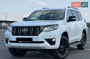 Внедорожник / Кроссовер Toyota Land Cruiser Prado 2021 в Киеве